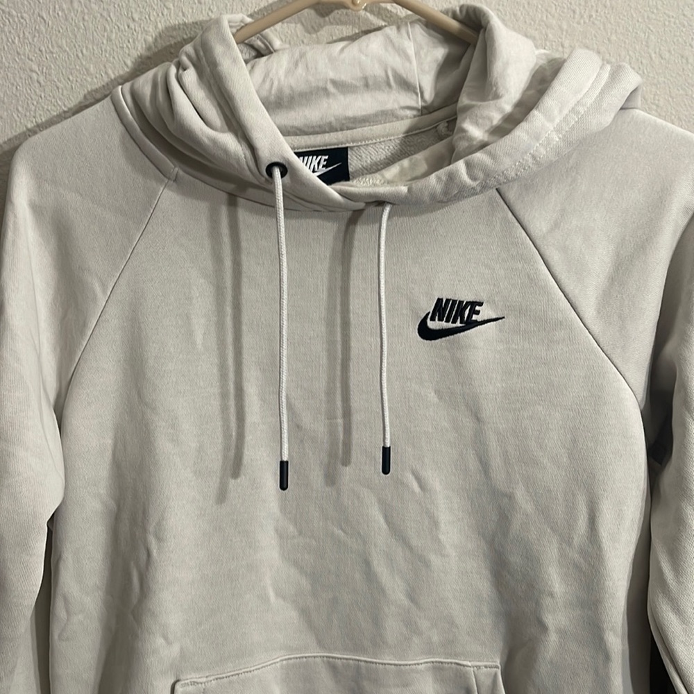 Nike sweater